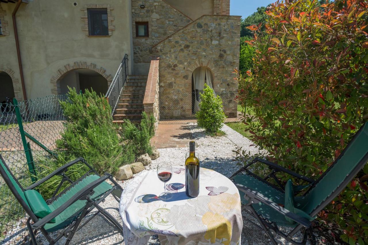 Borgo Da Vinci Guest House Volterra Exterior photo