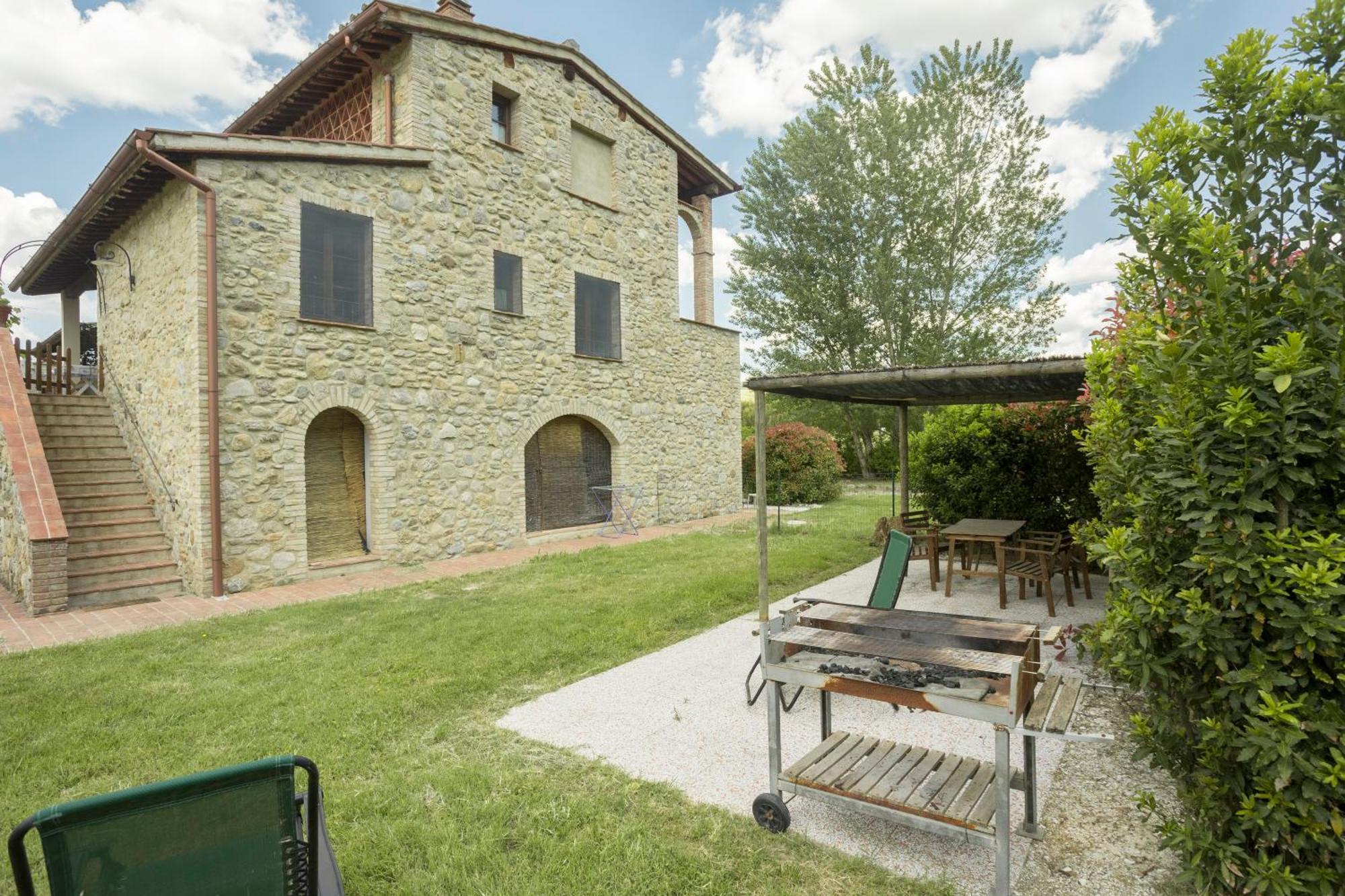 Borgo Da Vinci Guest House Volterra Exterior photo